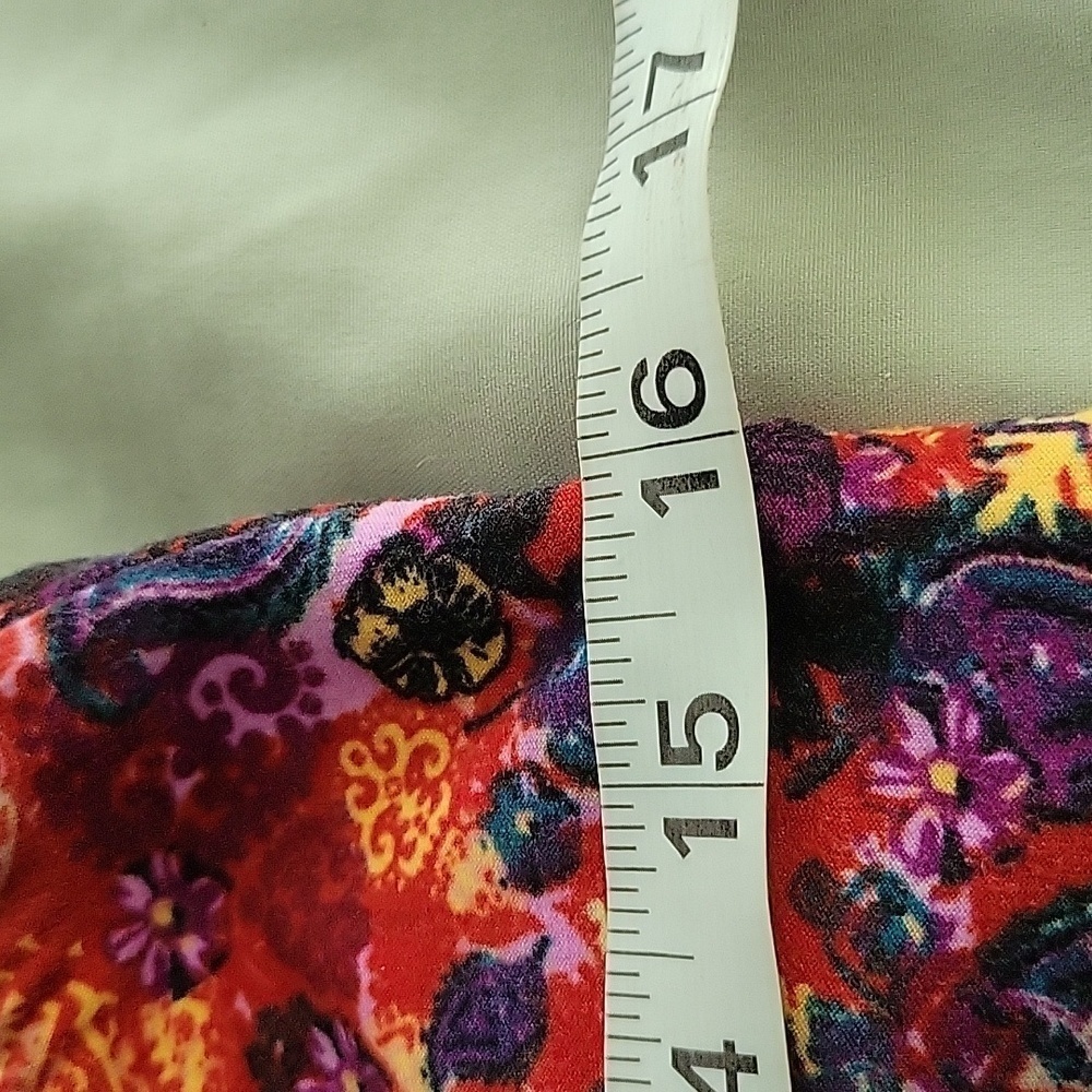 LuLaRoe Women's Leggings - Picture 10 of 12
